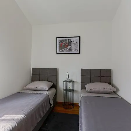 Apartman M&a